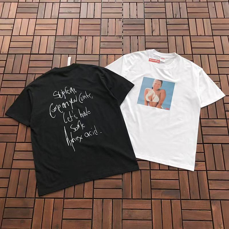 SUPREME T-SHIRT 77033015 (im 176CM 58KG iwear size M in the photo)