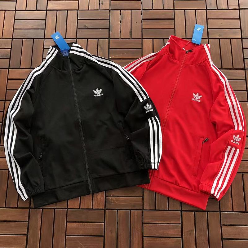 ADIDAS SWEATER 66042159 (im 176CM 58KG iwear size M in the photo)