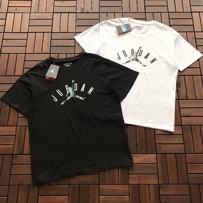 AIR JORDAN T-SHIRT 66033152 (im 176CM 58KG iwear size M in the photo)