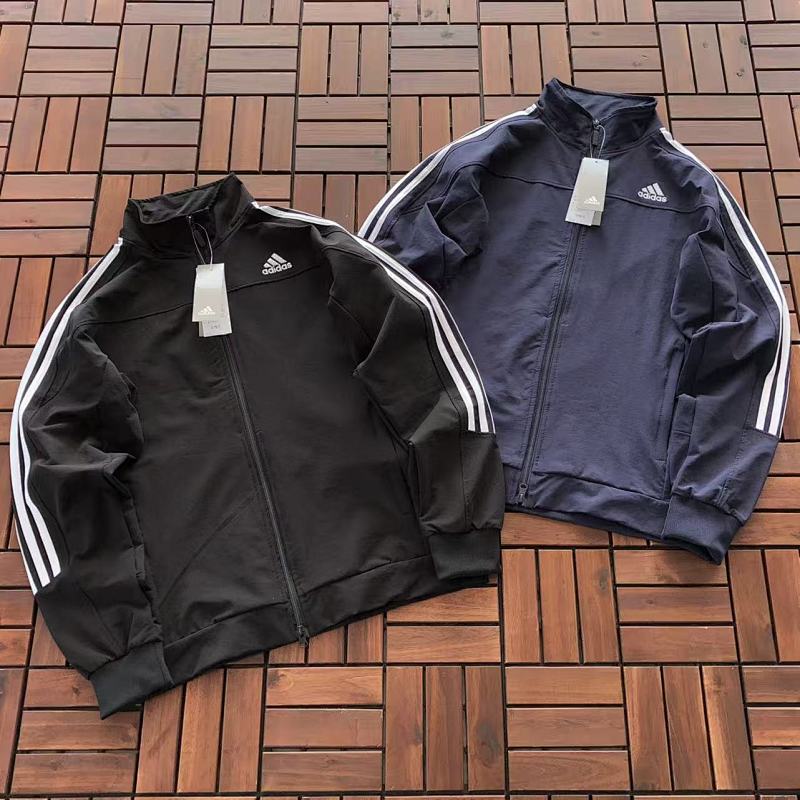 ADIDAS JACKET 33123006 (im 176CM 58KG iwear size M in the photo)