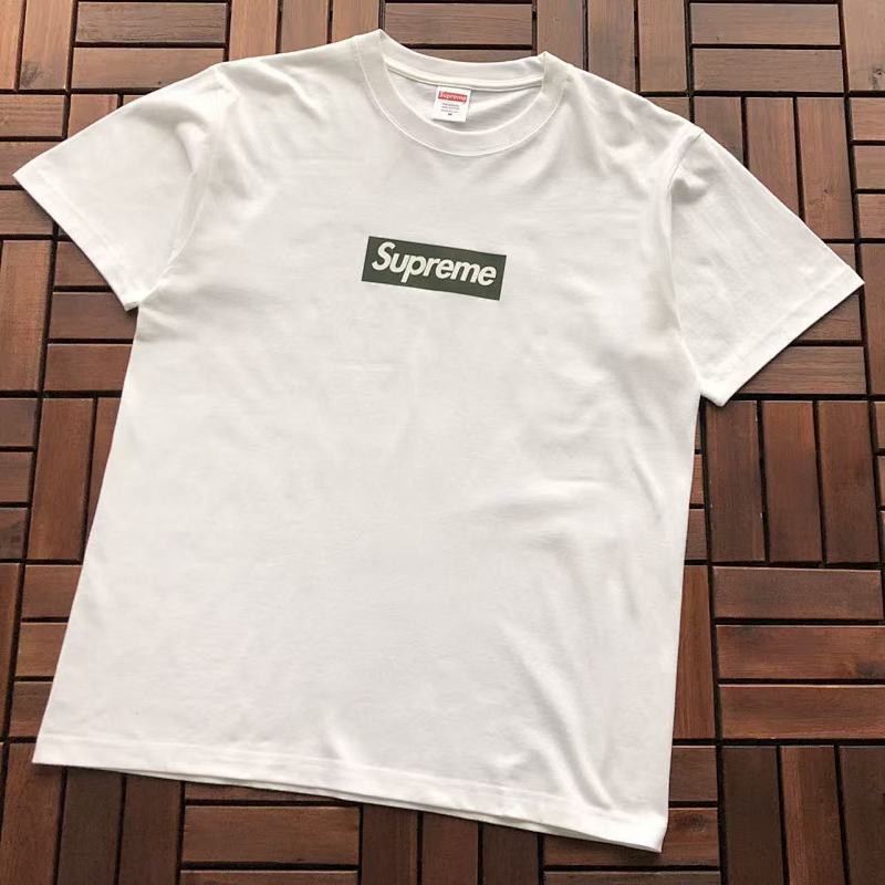 SUPREME T-SHIRT 55022843 (im 180CM 68KG iwear size M in the photo)