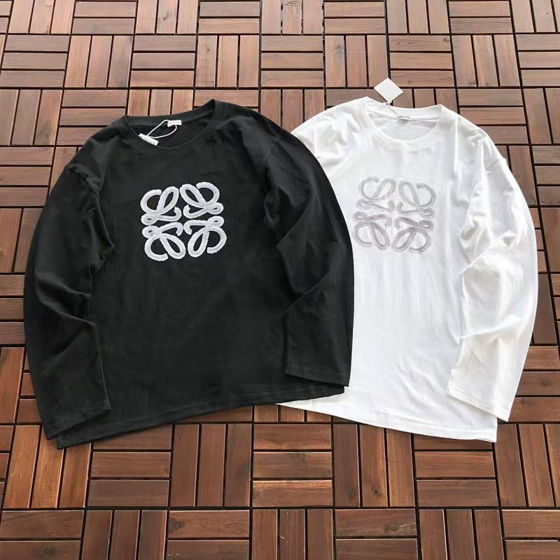 LOEWE LONG-SLEEVE 22103131 (im 176CM 58KG iwear size L in the photo)