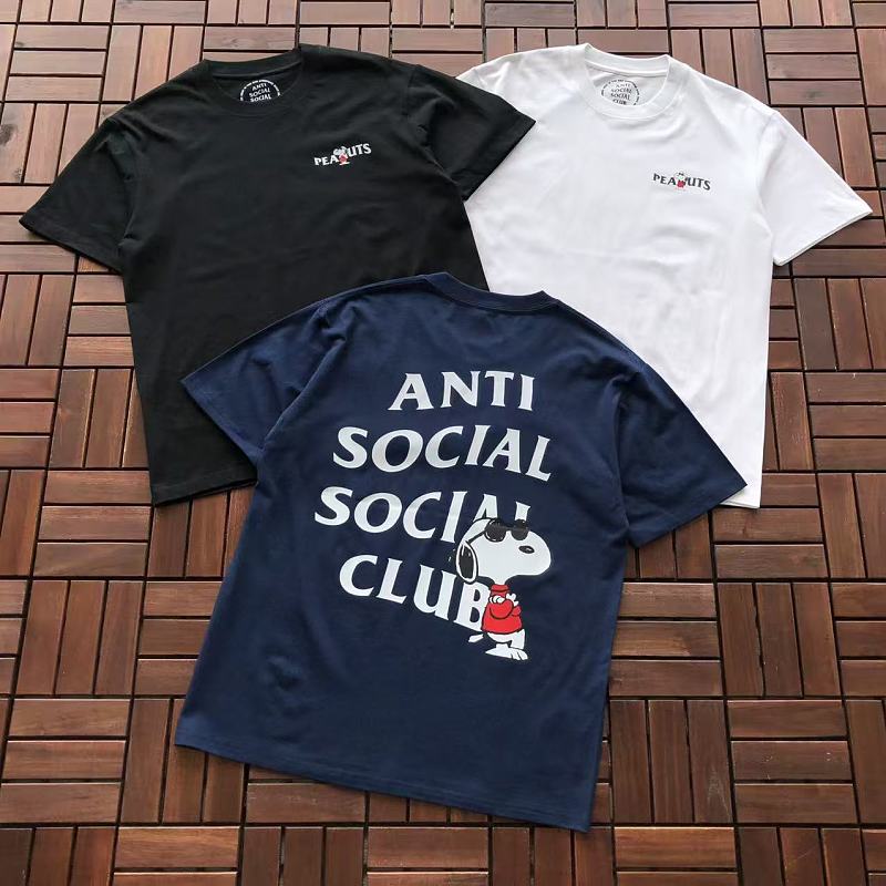 ANTI SOCIAL SOCIAL CLUB T-SHIRT 55051903 (im 185CM 70KG iwear size M in the photo)