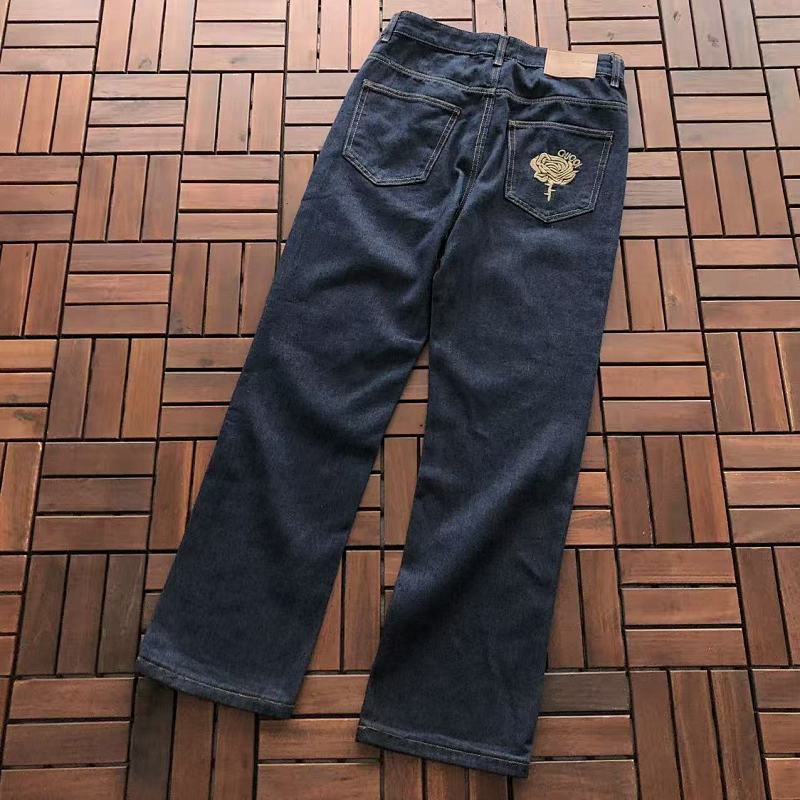 GUCCI JEANS 77040313 (im 176CM 58KG iwear size 30 in the photo)