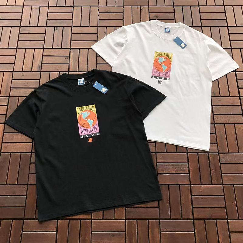UNDEFEATED T-SHIRT 55063098 (im 180CM 68KG iwear size L in the photo)