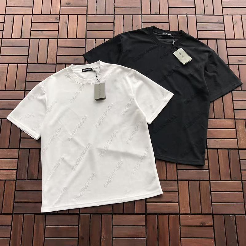 BALENCIAGA T-SHIRT 77050858 (im 185CM 80KG iwear size M in the photo)