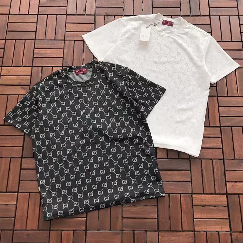 GUCCI T-SHIRT 77031694 (im 176CM 58KG iwear size L in the photo)