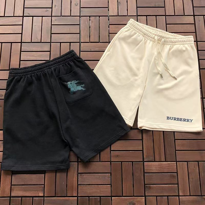 BURBERRY SHORTS 88061507 (im 185CM 80KG iwear size M in the photo)