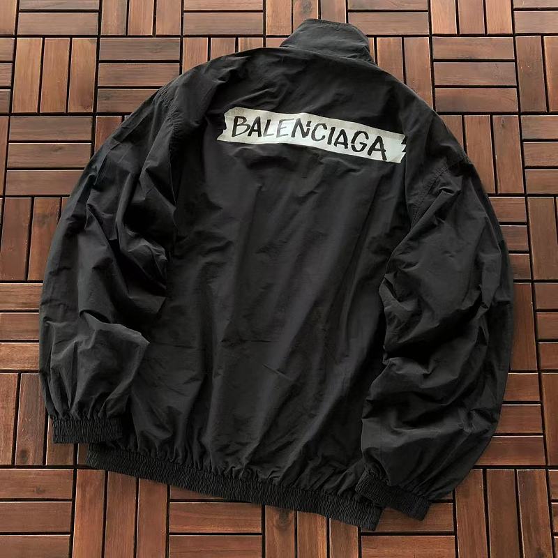 BALENCIAGA JACKET 77072192 (im 185CM 70KG iwear size S in the photo)