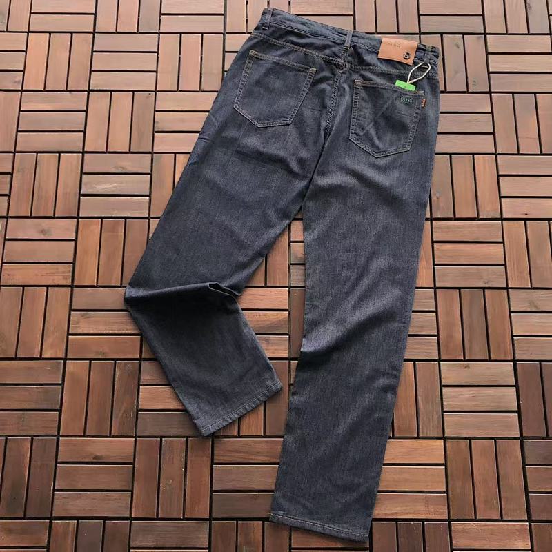 HUGO BOSS JEANS 66012572 (im 185CM 80KG iwear size 32 in the photo)