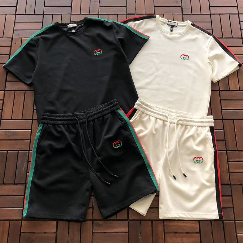 GUCCI T-SHIRT SHORTS 77060813 (im 185CM 70KG iwear size L in the photo)