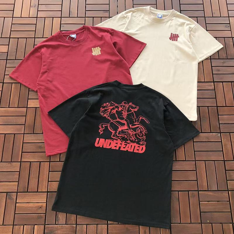 UNDEFEATED T-SHIRT 66050703 (im 185CM 70KG iwear size M in the photo)
