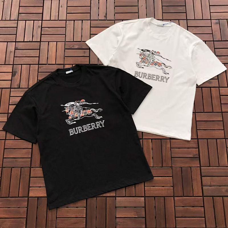 BURBERRY T-SHIRT 66031366 (im 185CM 70KG iwear size L in the photo)