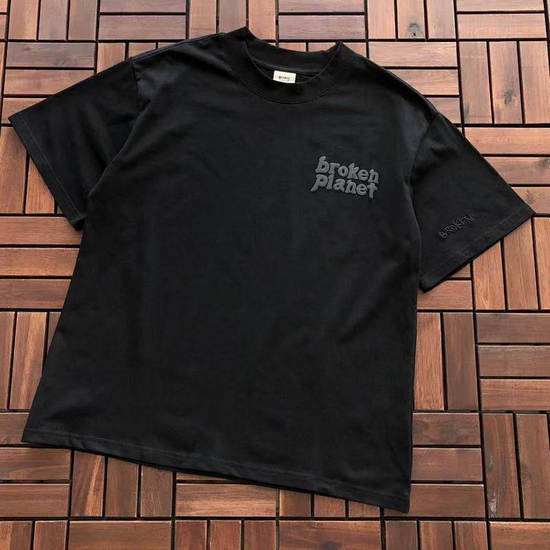 BROKEN PLANET T-SHIRT 77010893 (im 176CM 58KG iwear size S in the photo)