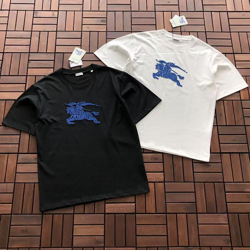 BURBERRY T-SHIRT 66030133 (im 185CM 80KG iwear size L in the photo)