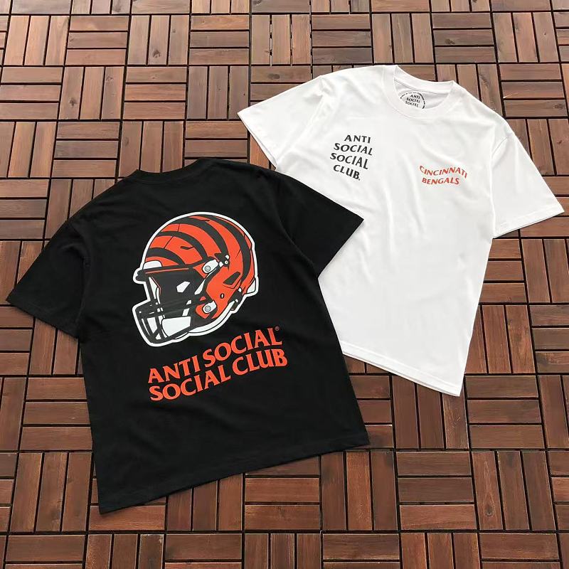 ANTI SOCIAL SOCIAL CLUB T-SHIRT 55051879 (im 185CM 70KG iwear size M in the photo)