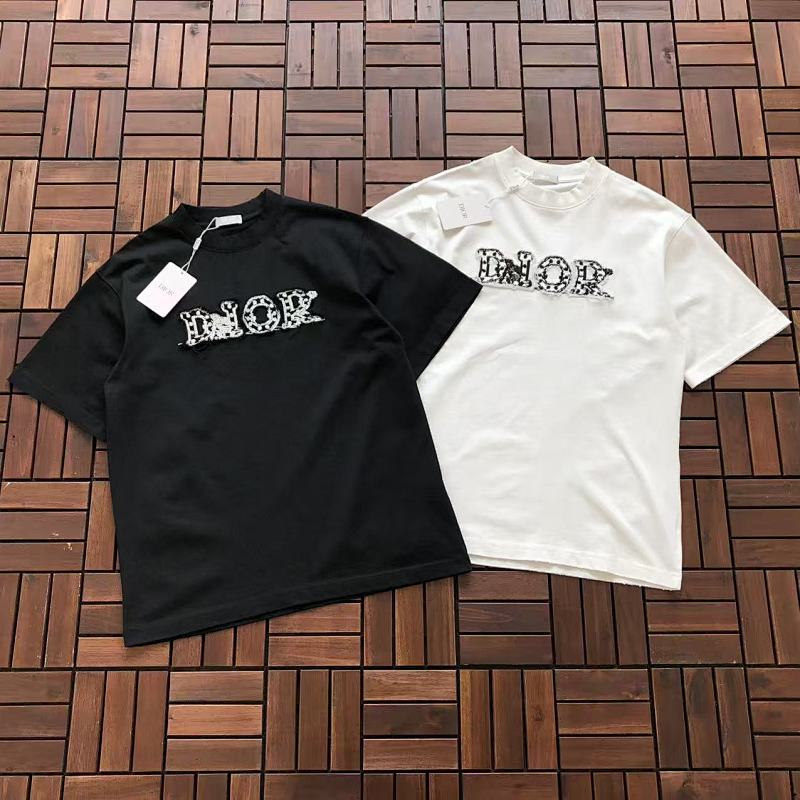 DIOR T-SHIRT 33121227 (im 180CM 68KG iwear size L in the photo)