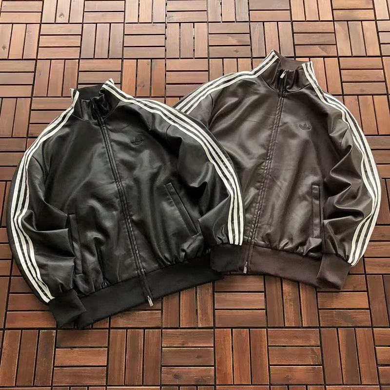 ADIDAS JACKET 66070124 (im 185CM 70KG iwear size M in the photo)