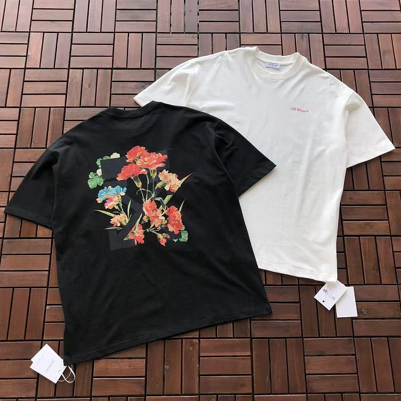 OFF-WHITE T-SHIRT 77070215 (im 185CM 80KG iwear size S in the photo)