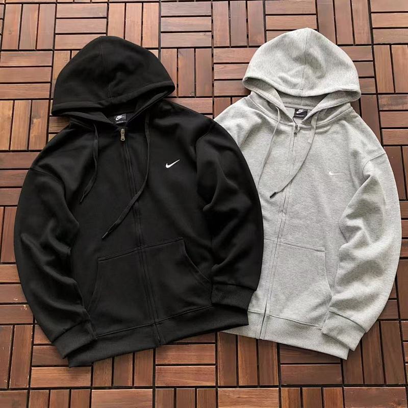 NIKE HOODIE 22111253 (im 176CM 58KG iwear size M in the photo)