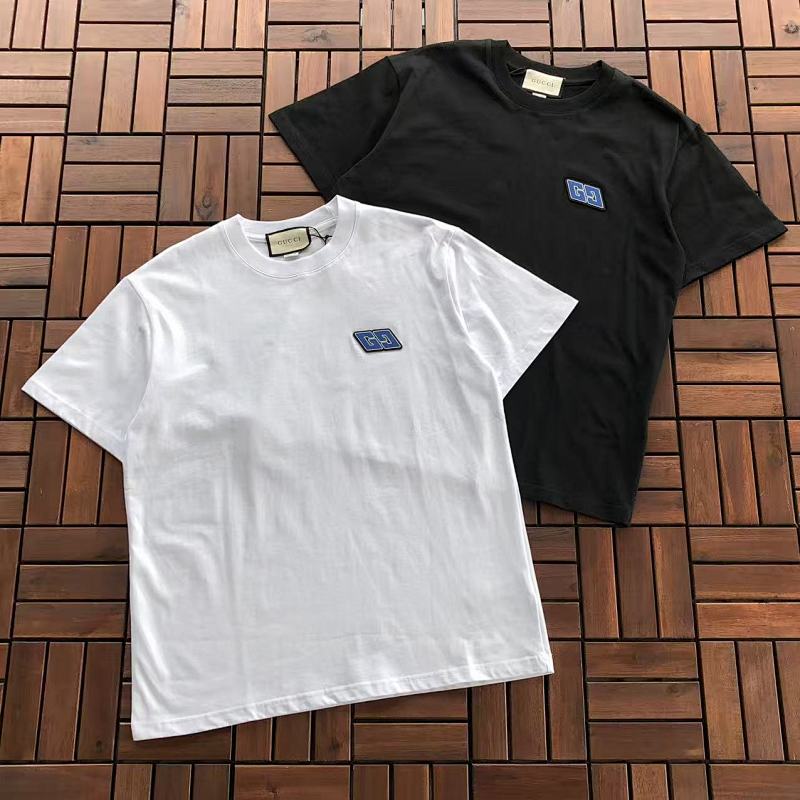 GUCCI T-SHIRT 11102329 (im 180CM 68KG iwear size M in the photo)