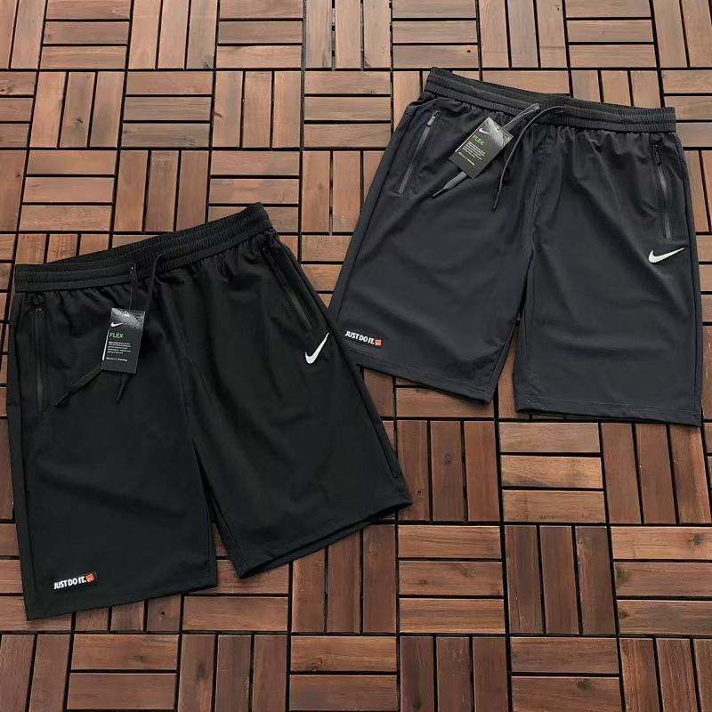 NIKE SHORTS 66011330 (im 185CM 80KG iwear size 2XL in the photo)
