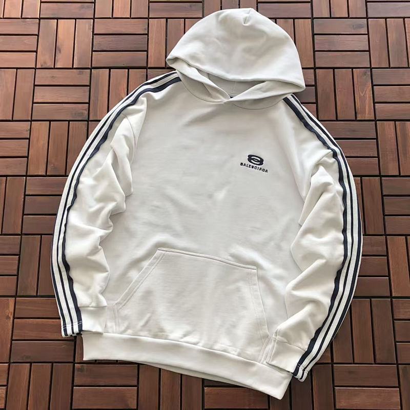 BALENCIAGA HOODIE 11120104 (im 176CM 58KG iwear size M in the photo)