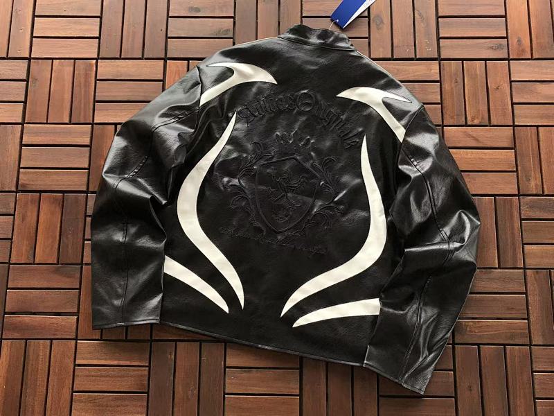 ADIDAS JACKET 88040454 (im 176CM 58KG iwear size S in the photo)