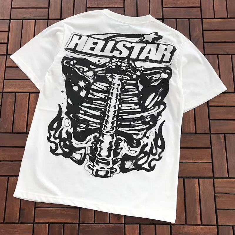 HELLSTAR T-SHIRT 77011693 (im 176CM 58KG iwear size M in the photo)