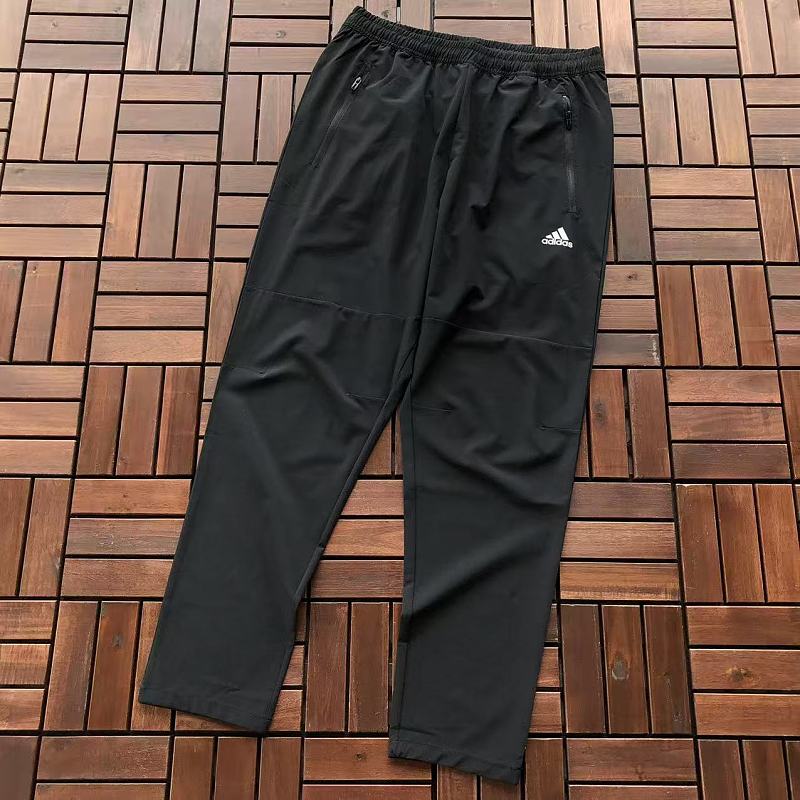 ADIDAS TROUSERS 88070854 (im 185CM 80KG iwear size L in the photo)