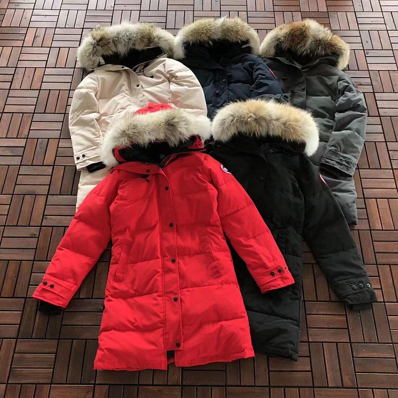 CANADA GOOSE WOMAN DOWN JACKET 11082702
