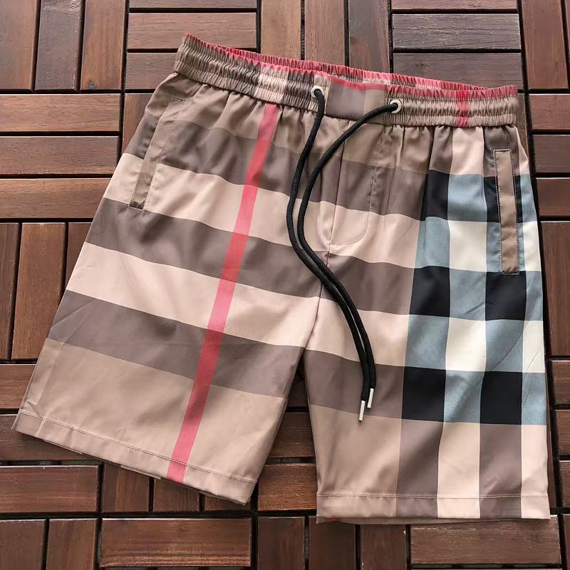BURBERRY SHORTS 55053163 (im 185CM 70KG iwear size XL in the photo)