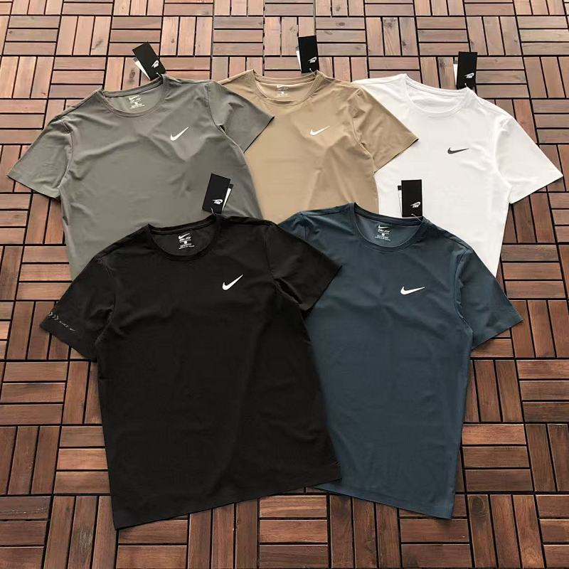 NIKE T-SHIRT 66011933 (im 185CM 80KG iwear size XL in the photo)