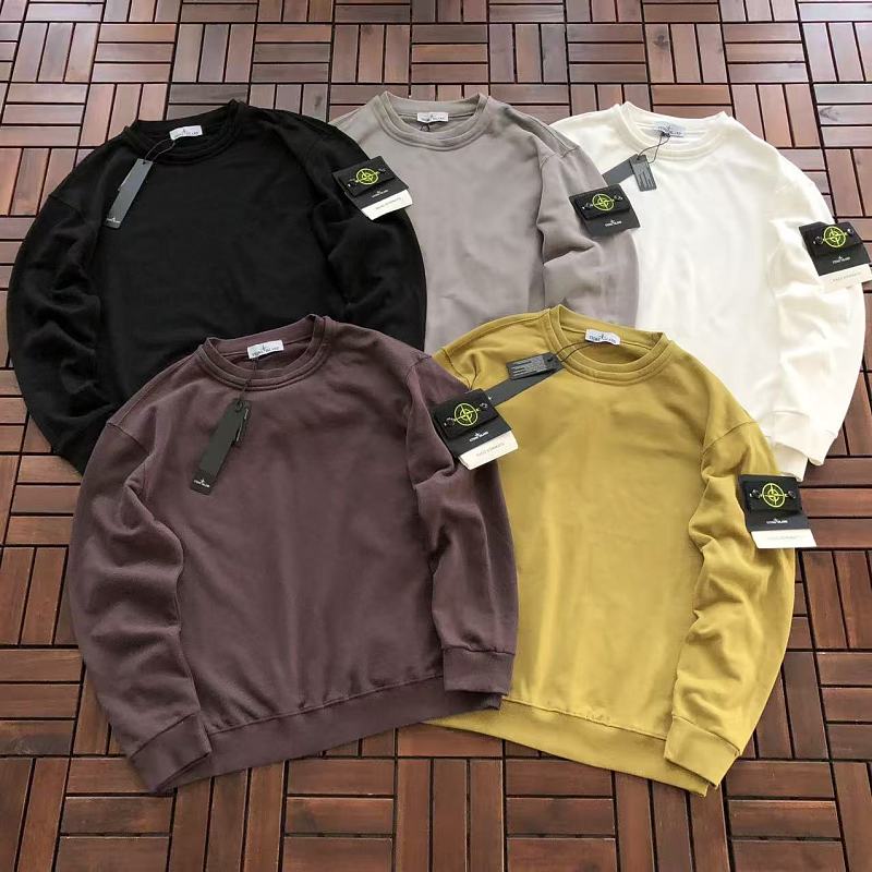 STONE ISLAND SWEATER 66080507 (im 185CM 70KG iwear size M in the photo)
