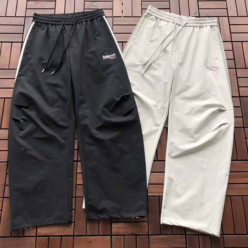 BALENCIAGA TROUSERS 88070843 (im 185CM 80KG iwear size 30 in the photo)
