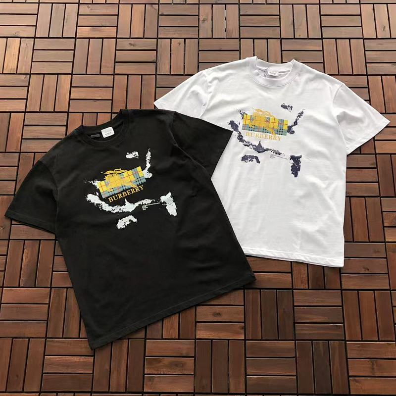 BURBERRY T-SHIRT 11102320 (im 172CM 66KG iwear size M in the photo)