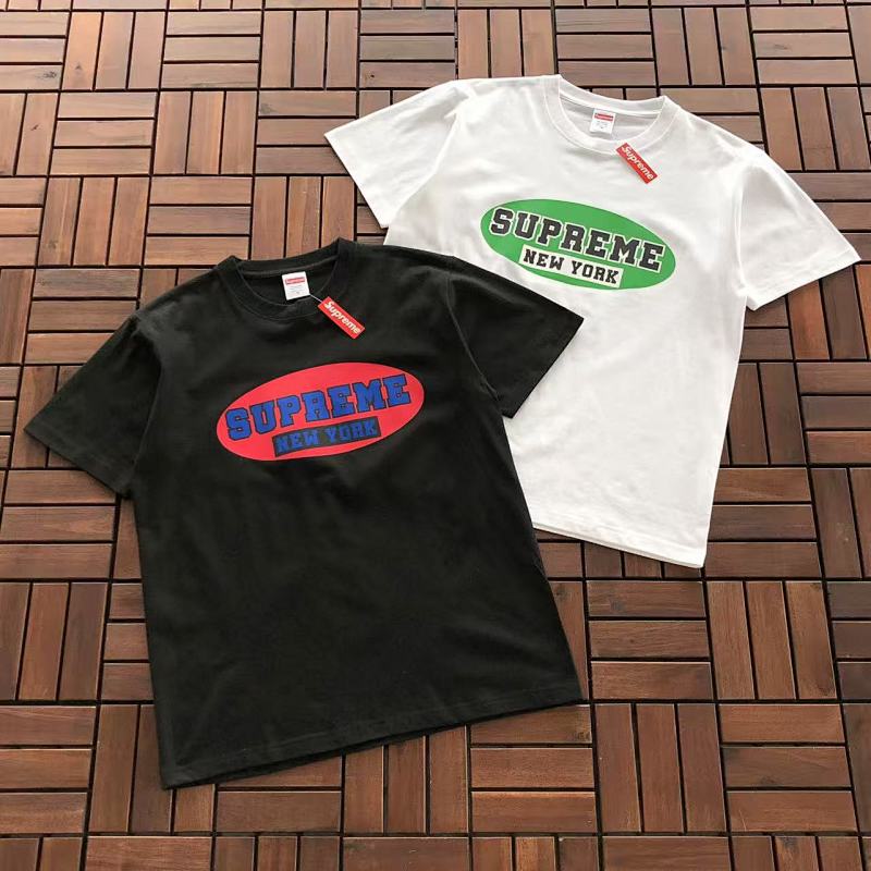 SUPREME T-SHIRT 55022747 (im 176CM 58KG iwear size M in the photo)