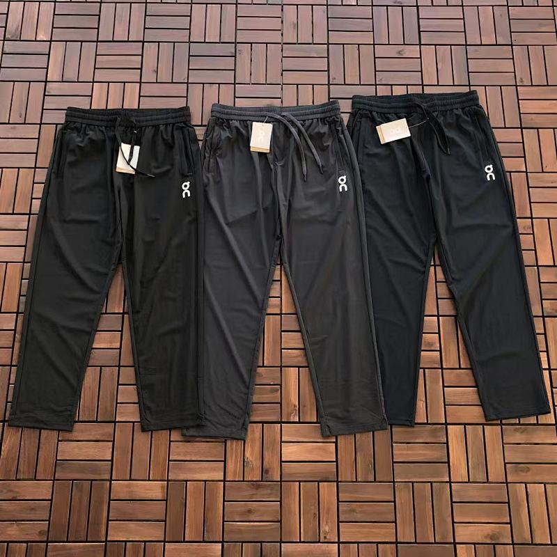 ON RUNNING TROUSERS 66010747 (im 185CM 80KG iwear size XL in the photo)