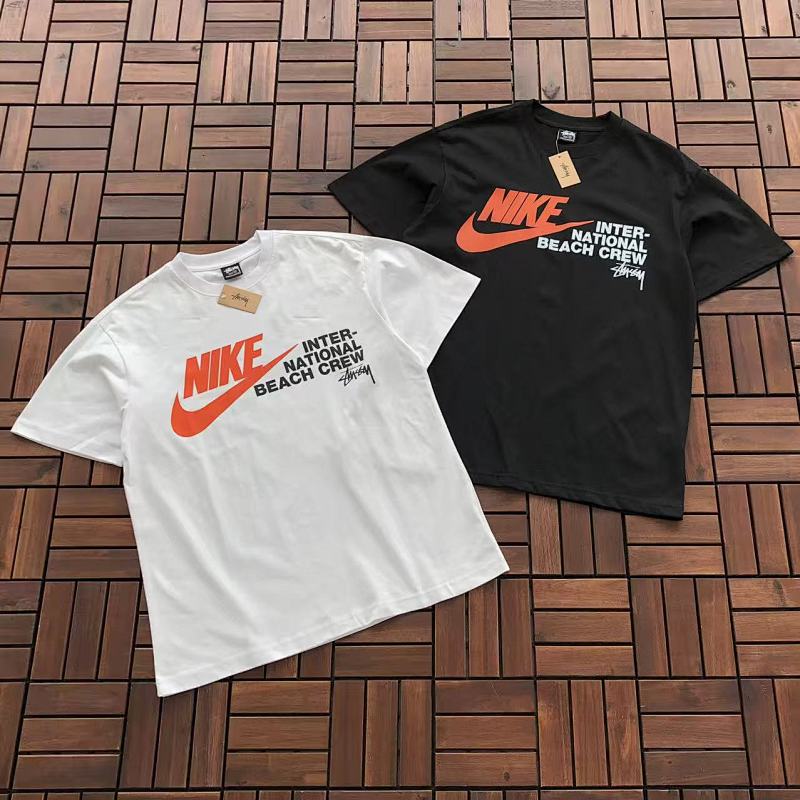 STUSSY & NIKE T-SHIRT 77011201 (im 185CM 70KG iwear size M in the photo)