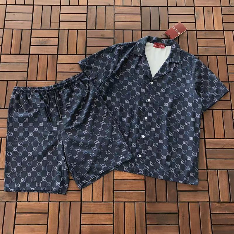 GUCCI T-SHIRT SHIRT SHORTS 55031836 (im 185CM 80KG iwear size L in the photo)