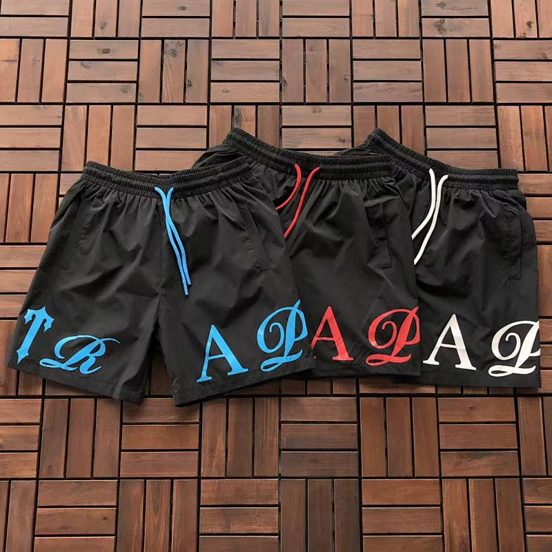 TRAPSTAR SHORTS 33102827 (im 170CM 60KG iwear size M in the photo)
