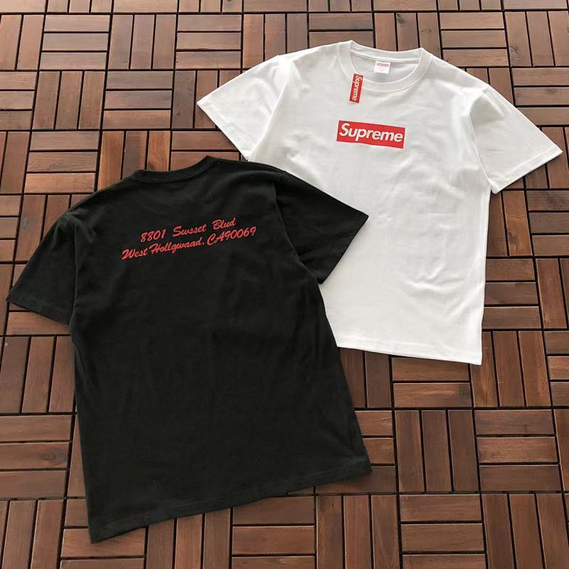 SUPREME T-SHIRT 55022549 (im 180CM 68KG iwear size M in the photo)