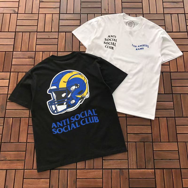 ANTI SOCIAL SOCIAL CLUB T-SHIRT 55051861 (im 185CM 70KG iwear size M in the photo)