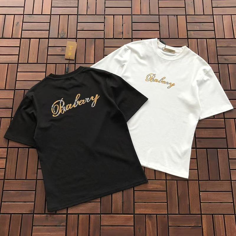 BURBERRY T-SHIRT 88071218 (im 185CM 70KG iwear size M in the photo)