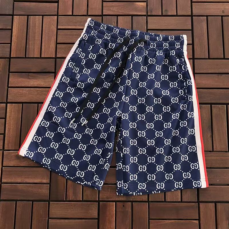 GUCCI SHORTS 77031434 (im 185CM 70KG iwear size M in the photo)