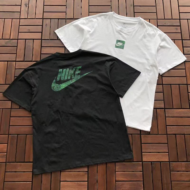 NIKE T-SHIRT 55041120 (im 185CM 70KG iwear size L in the photo)