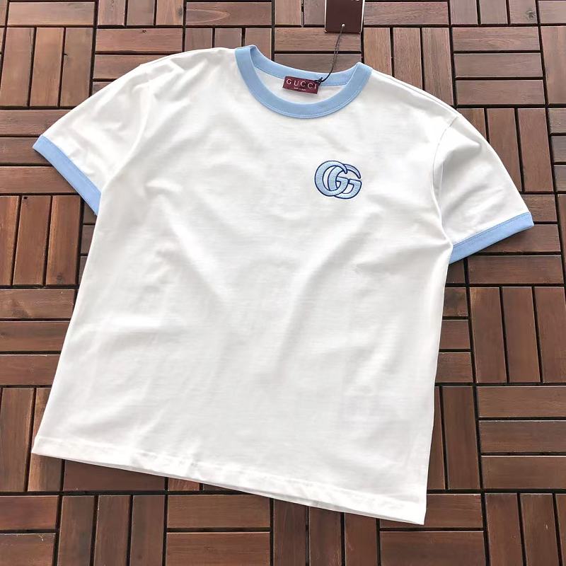 GUCCI T-SHIRT 66042250 (im 176CM 58KG iwear size S in the photo)