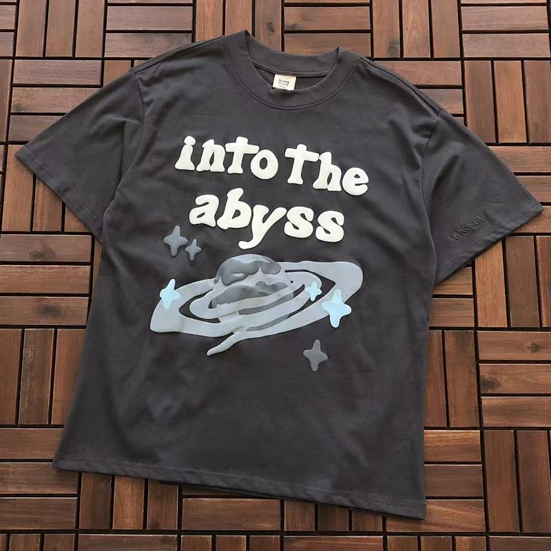 BROKEN PLANET T-SHIRT 77010905 (im 180CM 68KG iwear size S in the photo)