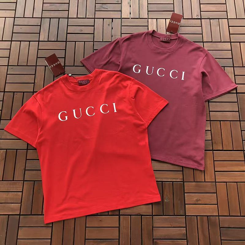 GUCCI T-SHIRT 55052643 (im 185CM 80KG iwear size S in the photo)