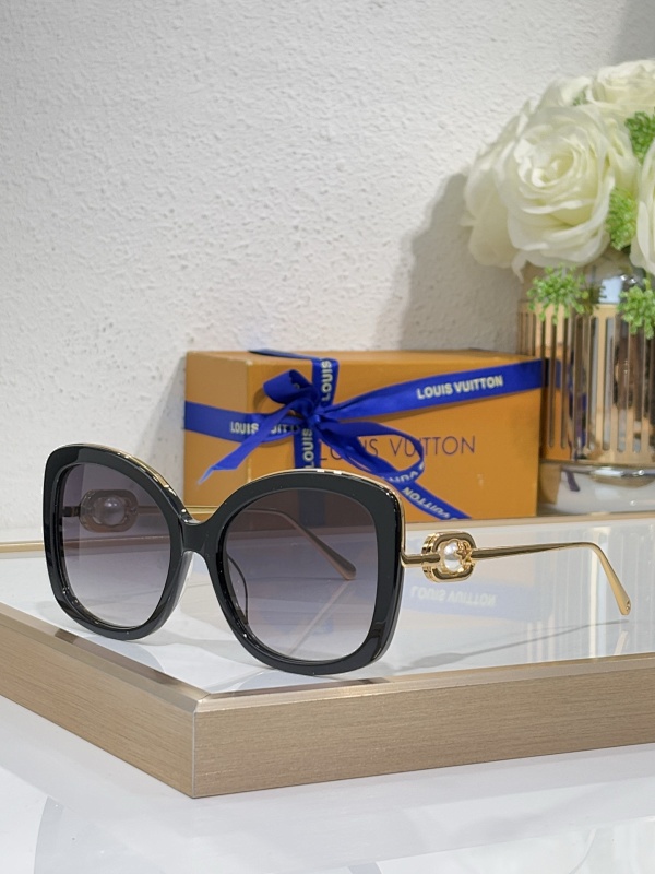 LV SUNGLASSES 11122338